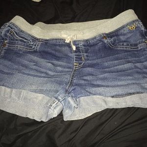 Blue jeans shorts